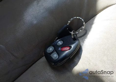 2003 Buick Park Avenue Ultra из США, поврежденный, VIN 1G4CU541034140947